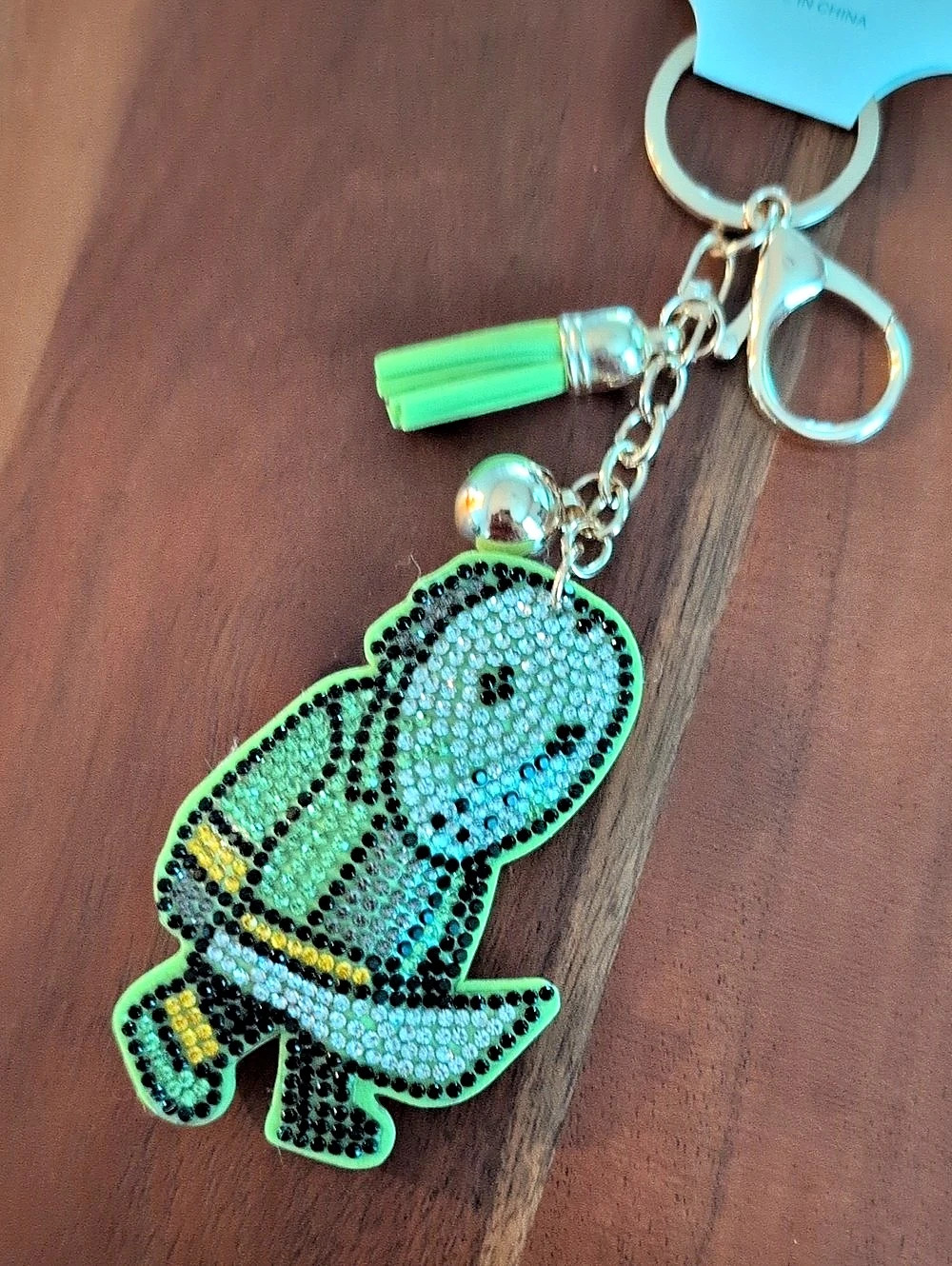 Rhinestone Halloween Masked Slasher Keychain With Tassel, Green